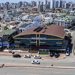  Hotel Grand Niki &